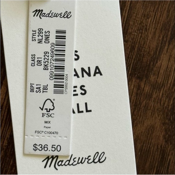 Madewell silk oversized bandana size 33” square - Picture 10 of 10